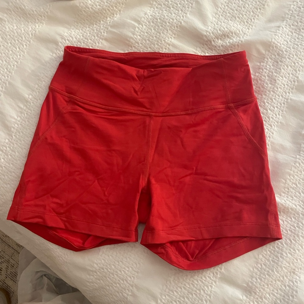 Outdoor Voices Tech Sweat Flex 3.5inch Short